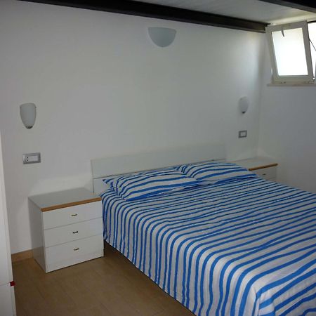 Loft 3, A 150 M Dal Mare, Pineto Centro Appartement Buitenkant foto